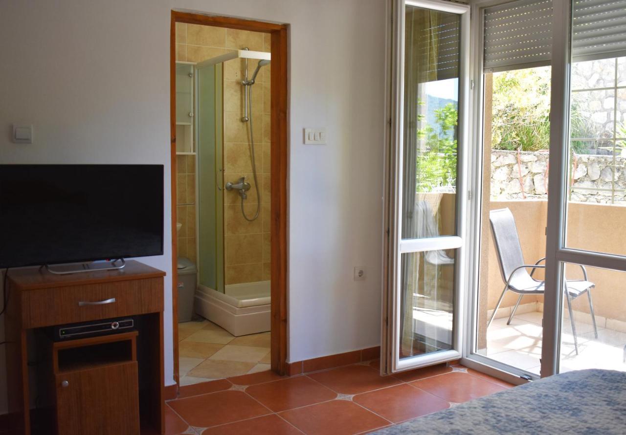 Apartments Montenegro Risan Cuckovic Εξωτερικό φωτογραφία