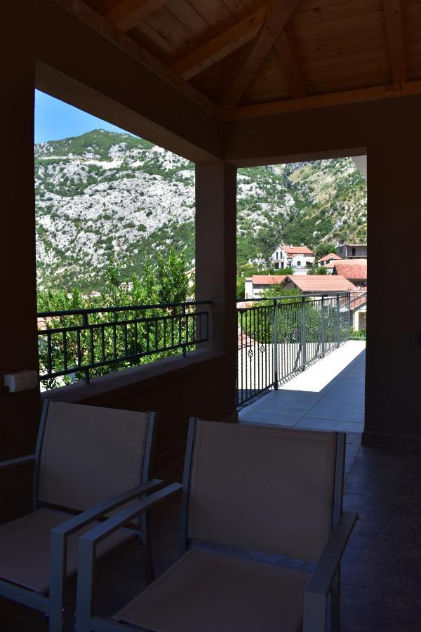 Apartments Montenegro Risan Cuckovic Εξωτερικό φωτογραφία