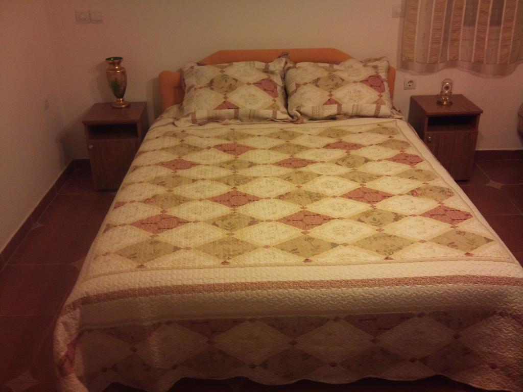 Apartments Montenegro Risan Cuckovic Δωμάτιο φωτογραφία